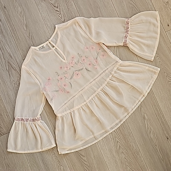 Miss Selfridge Fairycore Whimsical Floral Embroidered Peplum Blouse - Picture 6 of 13